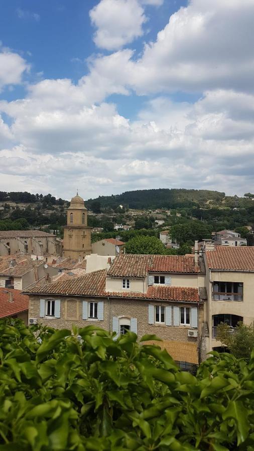 Au Pied Du Baou Appartement